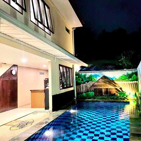 Carstenzs Home Kuta 庫塔 外观 照片