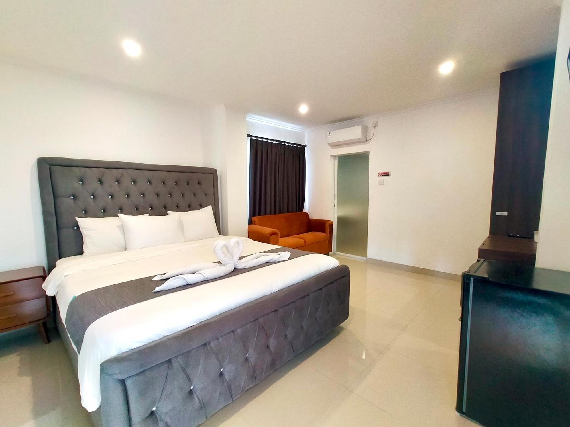 Carstenzs Home Kuta 庫塔 外观 照片